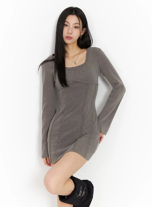 Women's mini dress trek pop -Cozy Long-Sleeve U-Neck Mini Dress ID431