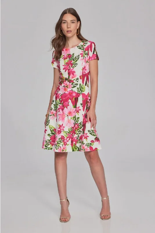 ladies-flared-dress-green-gleam-Joseph Ribkoff Vanilla/Multi Floral Print Short Sleeve Fit and Flare Dress 241789